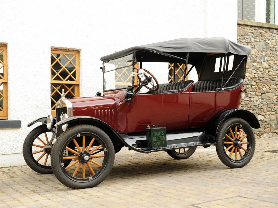  Ford Model T Touring 1923 года  (фото 1 из 7)